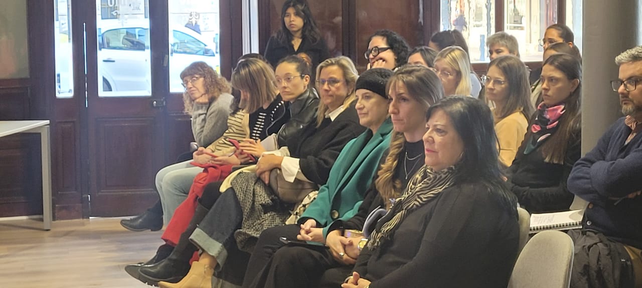 La Defensora del Pueblo participó de la Jornada en conmemoración por Ni una Menos