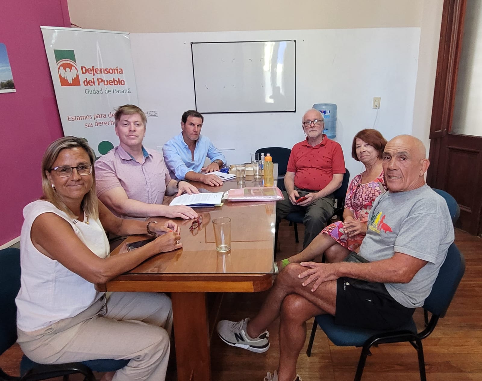 Los Defensores del Pueblo recibieron a integrantes de la Asamblea de Afiliados al Iosper