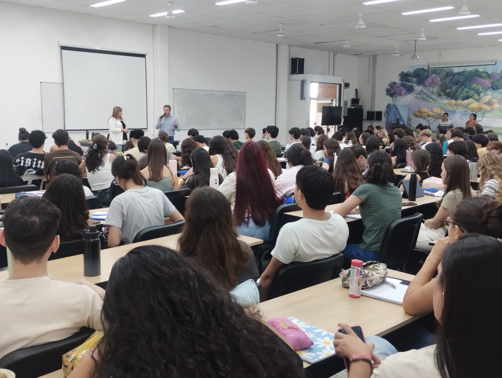 La Defensoría hará un Registro de Organizaciones Territoriales de la ciudad con la colaboración de la universidad