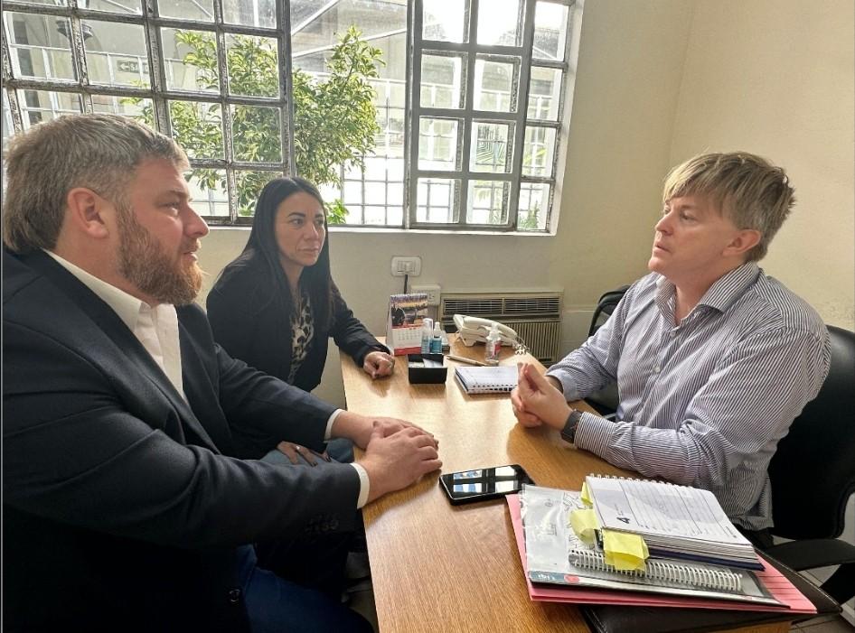 Funcionarios provinciales visitaron la Defensoría del Pueblo