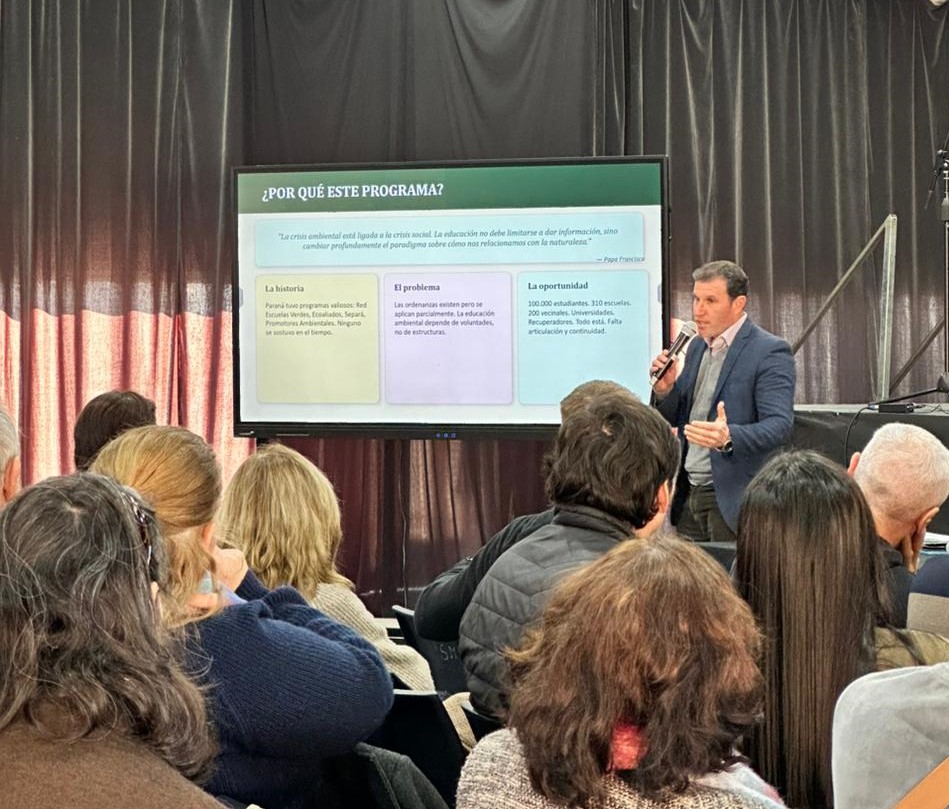 El Defensor del Pueblo presentó un programa de educación ambiental para desarrollar en escuelas de Paraná