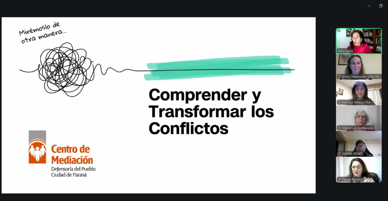 El Centro de Mediación brinda capacitación a mujeres de distintas instituciones de Bolivia